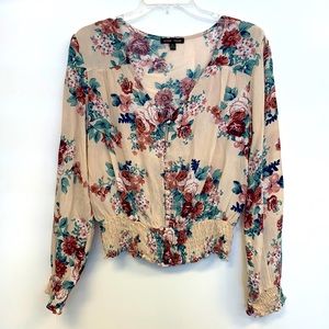 Moa Moa sz M floral long sleeve v-neck top